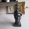 Stima di una Scultura di Busto Re Africano in Ottimo Stato