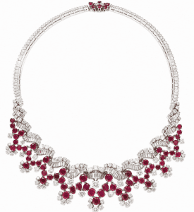 Collana Boucheron : perizia e stima