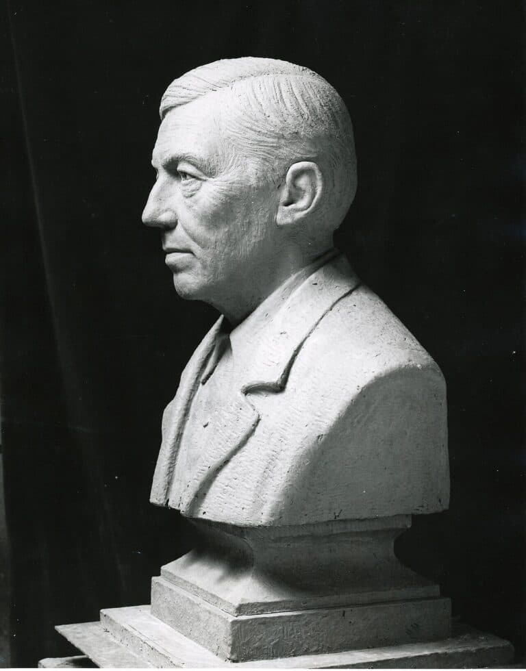Lee Lawrie