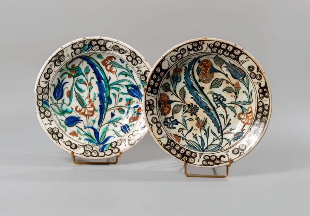 Stima ceramica di Iznik gratuita