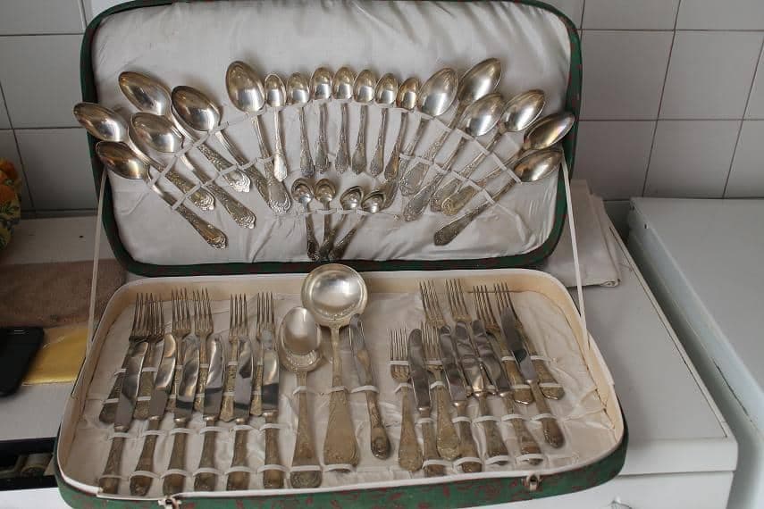 Stima di un servizio da tavola