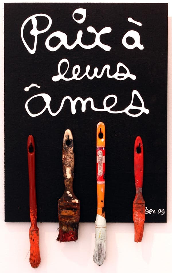 Stima dell’opera “Paix a leurs ames” di Ben Vauthier datata 2009 con pennelli integrati