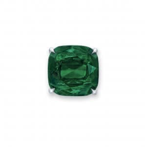 Anello con smeraldo: perizia e stima gratuite