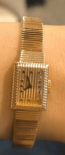 Stima del valore di un orologio Boucheron del 1958 in oro rosa 18k con carica meccanica in perfette condizioni