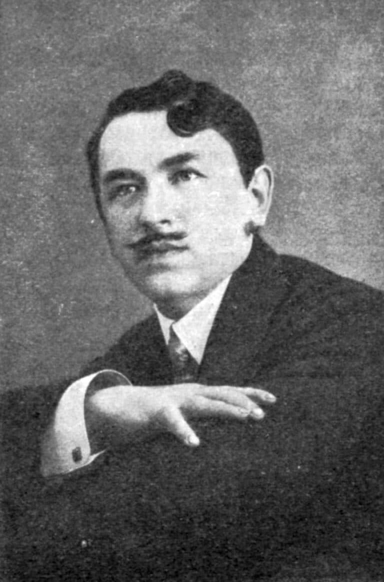 Konstantin Westchilov Konstantin Westchilov