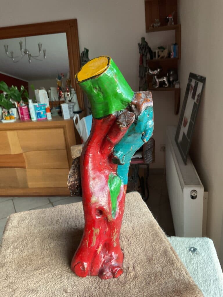 Stima dell’opera d’arte unica: Pezzo in legno dipinto da Gaston Chaissac di dimensione 33 cm