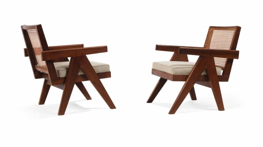 Comment stimare un mobile di Pierre Jeanneret? Comment stimare un mobile di Pierre Jeanneret?